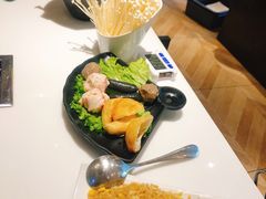 -东椰·海南椰子鸡火锅(朝阳门店)