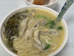 -明呈黄鱼面馆(斜土路店)