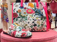 -Gucci(重庆IFS店)