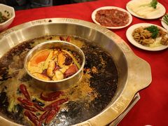 -山城年华老火锅(玉林店)