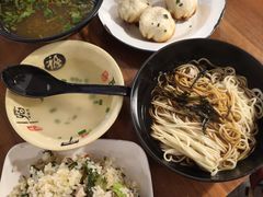-舒蔡记生煎菜饭(云南中路店)