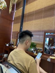 点击看大图 -尼特斯男士发型馆