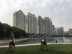-西北湖绿化广场