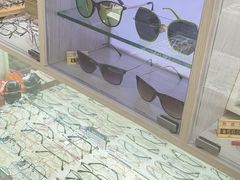 -朱师傅眼镜·蔡司·依视路·尼康(市先进店)