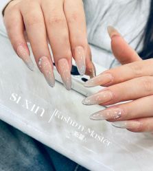 -斯馨·健康美甲美睫