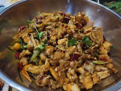 香辣牛蛙-重庆巴渝火锅(钟家村店)