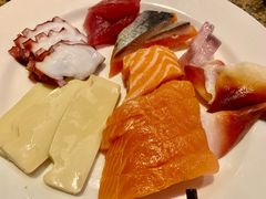 -怡咖啡海鲜自助餐厅(浦东香格里拉店)