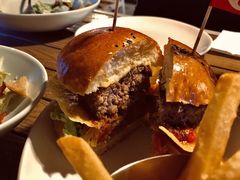 墨西哥风味牛肉汉堡-Bistro 63 创意融合料理(广粤天地店)