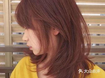 摩登时代: 今天给大家推荐一款最新流行的发型