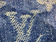 -华夏典当行(龙德广场店)