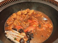 -粘豆包铁锅炖二部(温泉街店)