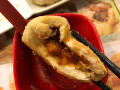 酥皮焗叉烧包-添好运点心专门店(深水埗店)