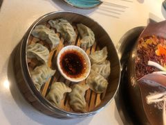 -墨居上隐·院子里火锅(峨眉店)