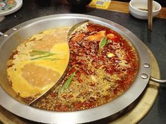 -沸炉重庆老火锅(军事博物馆店)