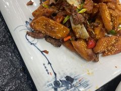 -撒拉人家.酸菜牦牛肉火锅