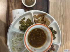 -小满手工粉(上海新世界城店)