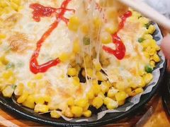 料理烤芝士玉米粒-老东镇啤酒屋海鲜加工·蒸汽海鲜·海鲜烧烤(台东店)