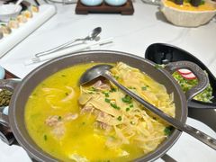 -荟廷·晶萃(陆家嘴尚悦湾店)