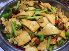-小柒家第一锹东北菜(城关店)