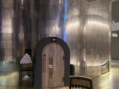 -涨巢·潮玩水疗局