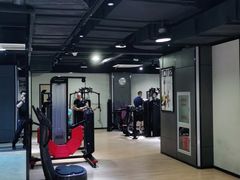 -一兆韦德健身(张杨路店)
