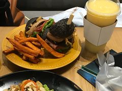 -HELLO 27 意面·沙拉·帕尼尼