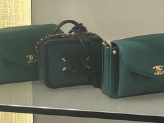 -乐蓬马歇百货公司(Rive Gauche)