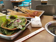 -牛串门串串香(东直门簋街总店)