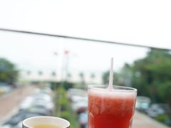 -卡普里披萨·牛扒·下午茶