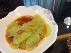 -东口码头·烧鸽子·鱼头泡饼·地方菜(金鹰悦城店)