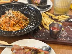 -HELLO 27 意面·沙拉·帕尼尼