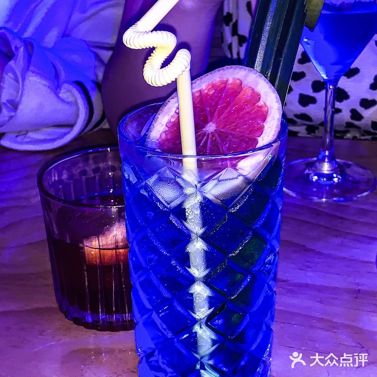 杭州年轻人聚集地‖麦尖酒馆 超高性价比