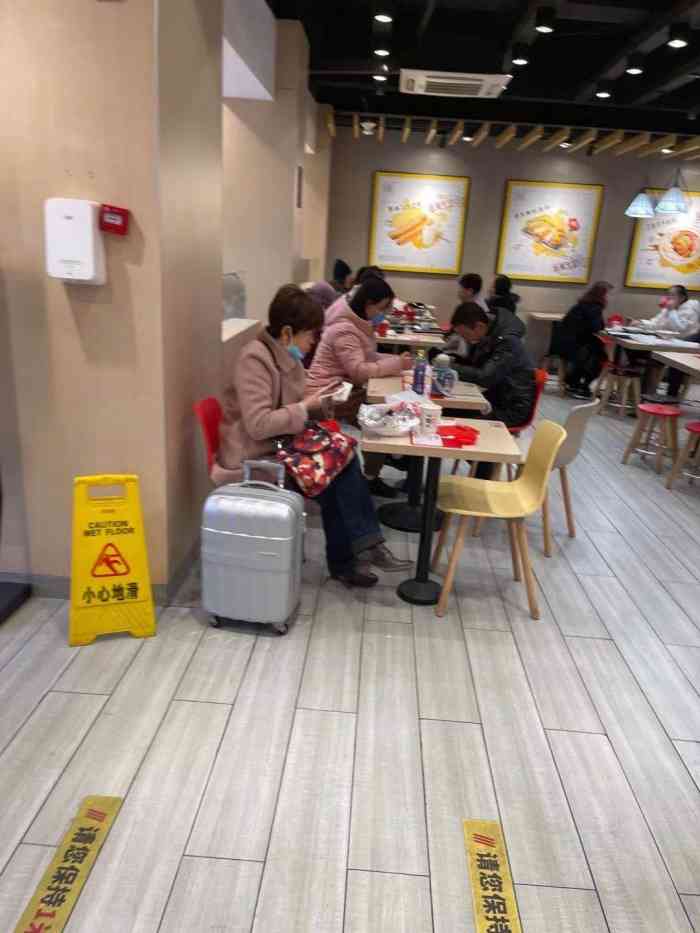 关于北医三院、朝阳区黄牛专业运作住院，解决您排队的烦恼的信息