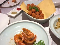 镇店干炸丸子-味+新京宴·烤鸭·北京菜(创意谷店)