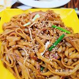 找到深圳地道的港式茶档啦，炒河粉绝了！