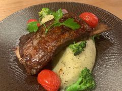 -半吨 Halfton&Friends(车公庙店)
