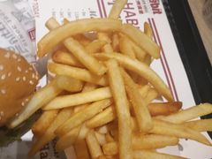 -The Habit Burger Grill 哈比特汉堡(爱琴海店)