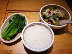 -72街红烧排骨饭(海珠丽影广场店)