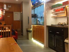 -阿香米线(凯德广场.1818店)
