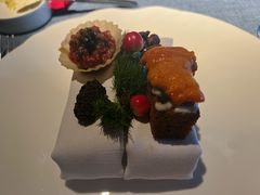 -弦月窗LUNETTE BY AMANDA(复兴路店)