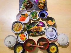 -本格丼·炭火烤肉饭(大悦路成都大悦城店)
