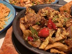 川味石锅牛蛙-Aqua Oasis 水天堂(石路天虹店)