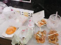 -六合夜市