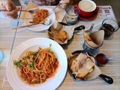 -必胜客(绿地新都会店)