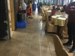 -鲤鱼塘农家山庄