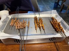 -三个大叔烤羊肉串·炭炉砂锅菜(西三旗店)