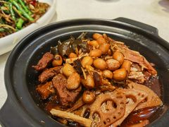 -闫府私房菜(经四路万达店)
