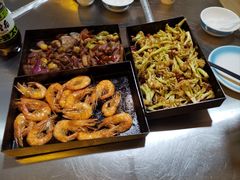 -老东镇啤酒屋海鲜加工·蒸汽海鲜·海鲜烧烤(台东店)