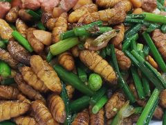 韭菜炒黄金蛹-九大簋家宴(北京路店)