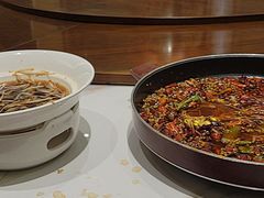 -梅花香里大酒店(郁金香路店)